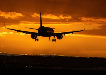 travel to Dubai - fly